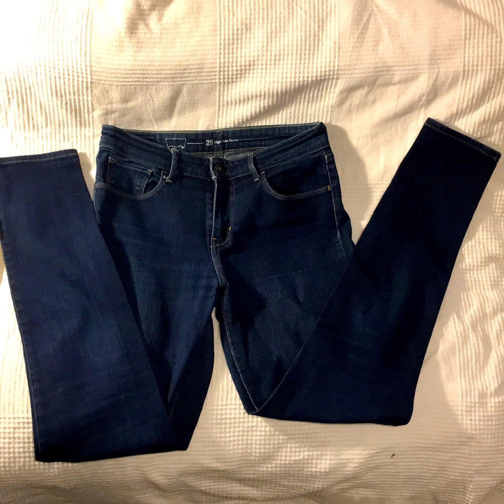 Levi’s high rise skinny